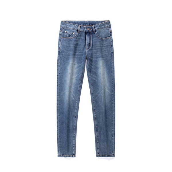 ブランドジーンズ背面デザイン